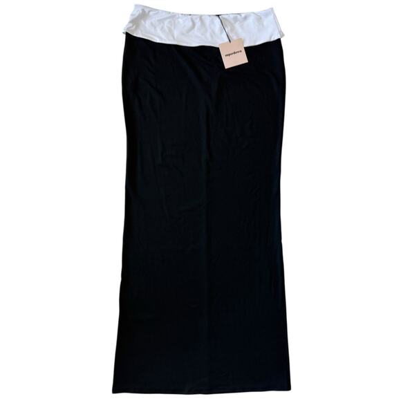 Superdown Jodie Maxi Skirt Stretch Flowy Long Skirt Size Small Black & White NWT - Picture 2 of 11